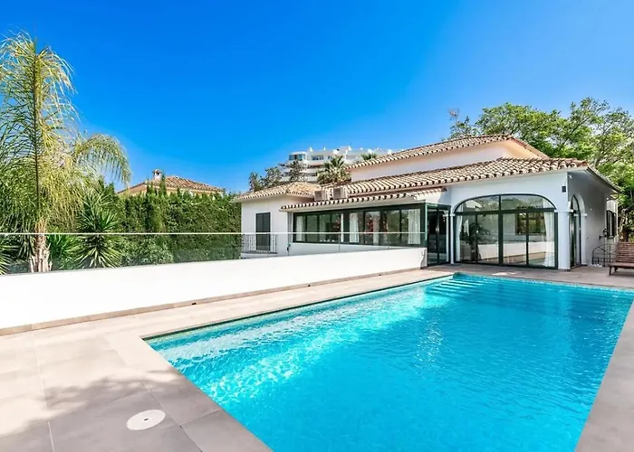 Beautiful 3 Bedroom Villa In Marbella