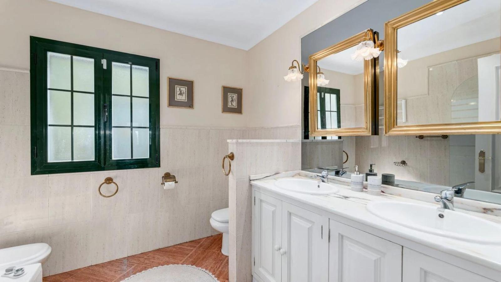 Beautiful 3 Bedroom In * Marbella